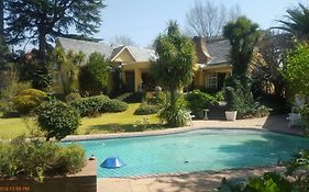 Villa Mikamora