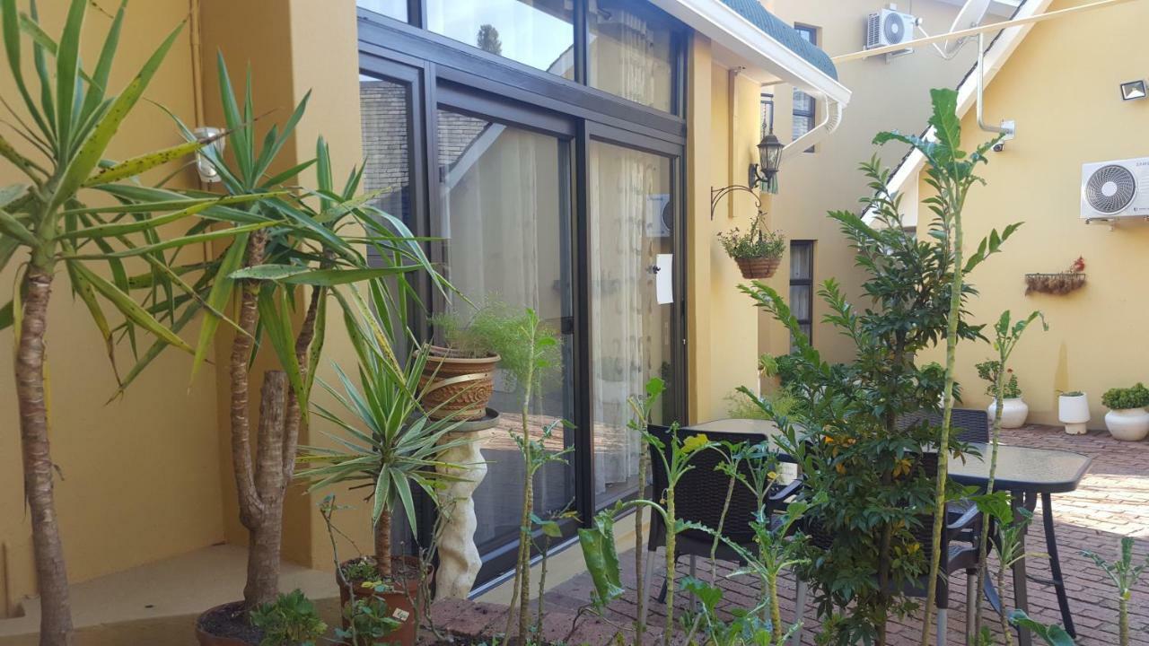 Villa Mikamora Johannesburg Exterior photo